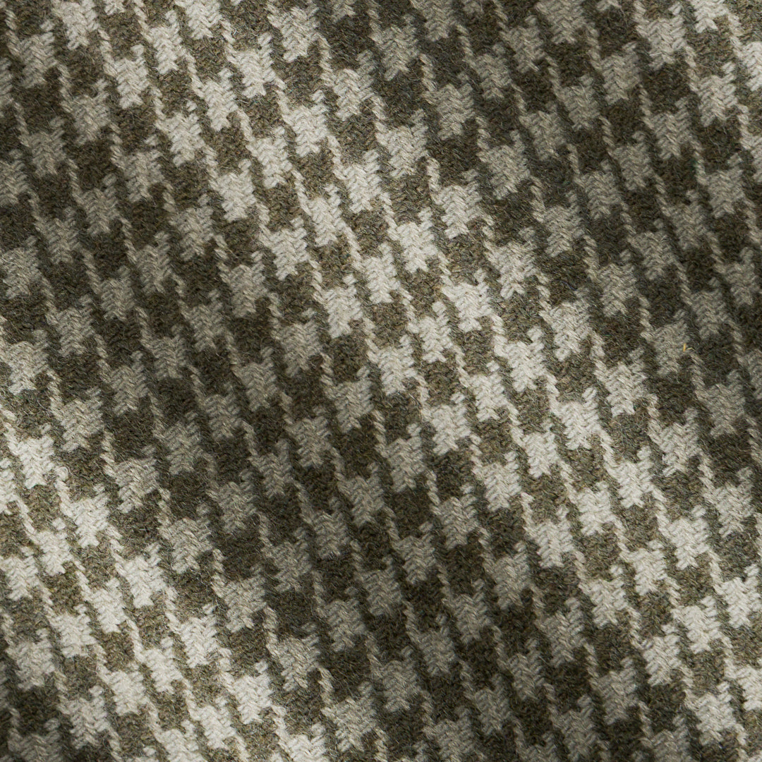 10091.11/2 | Wool Cashmere Pied De Poule | Olive | 19 Meters