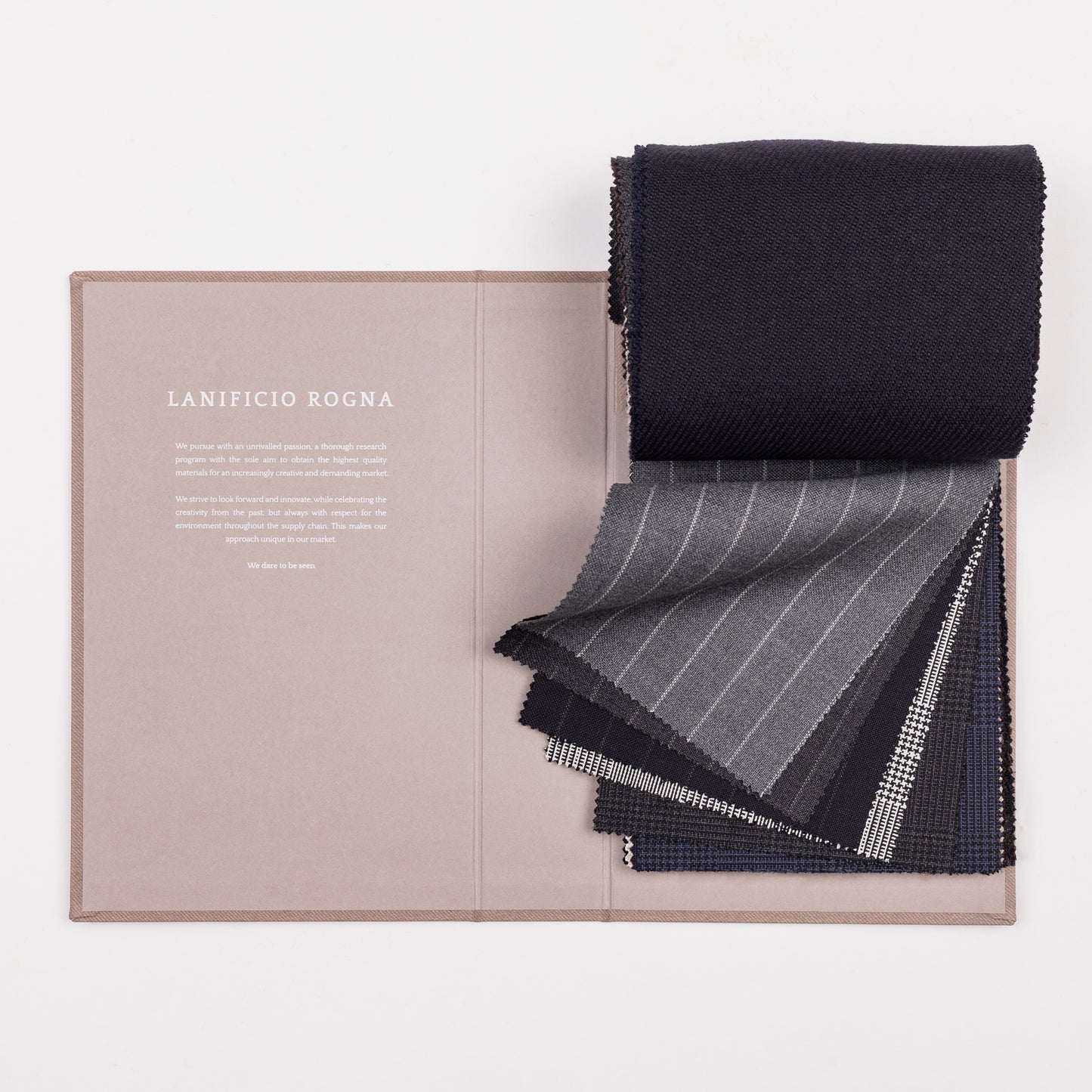 Booklet. 4PLY