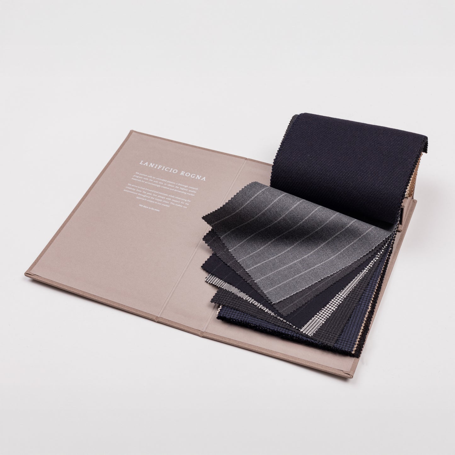 Booklet. 4PLY